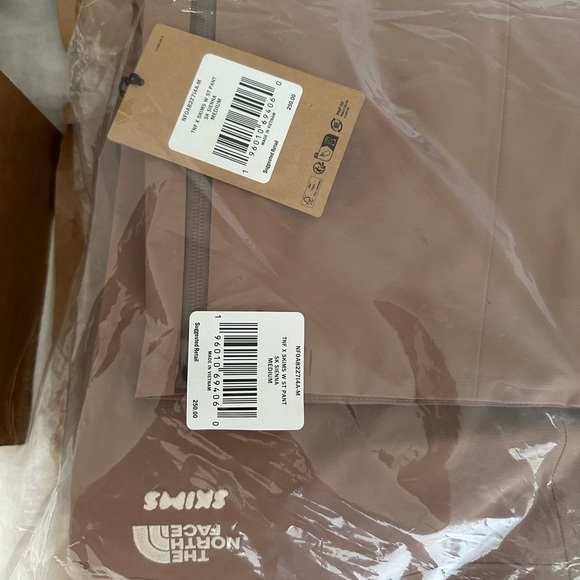 SIXMS x TNF The North Face Collection Full Set - Picture 14 of 15